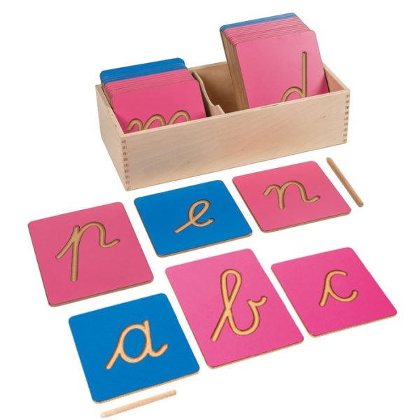 Lettres creusées cursives minuscules (sans boîte)